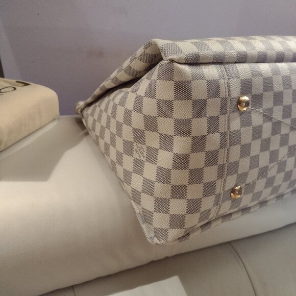 Louis Vuitton Checkered Handbag - Gray and Tan - Picture 9 of 16